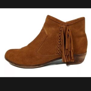 Minnetonka Women's 1523 Blake Boot Brown Side Zipper Fringe Size 9